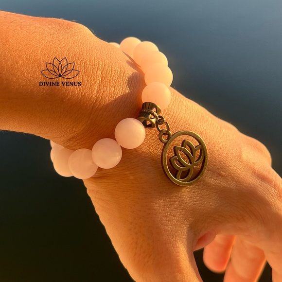 Rose Quartz Lotus Stretch Bracelet 🪷 Handmade With Love - Picture 1 of 9
